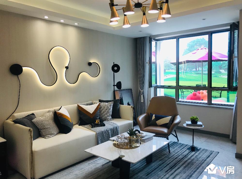 样板间 (13)实景 (10)效果 (11)沙盘 (2)区位 (1)基本信息楼盘相册